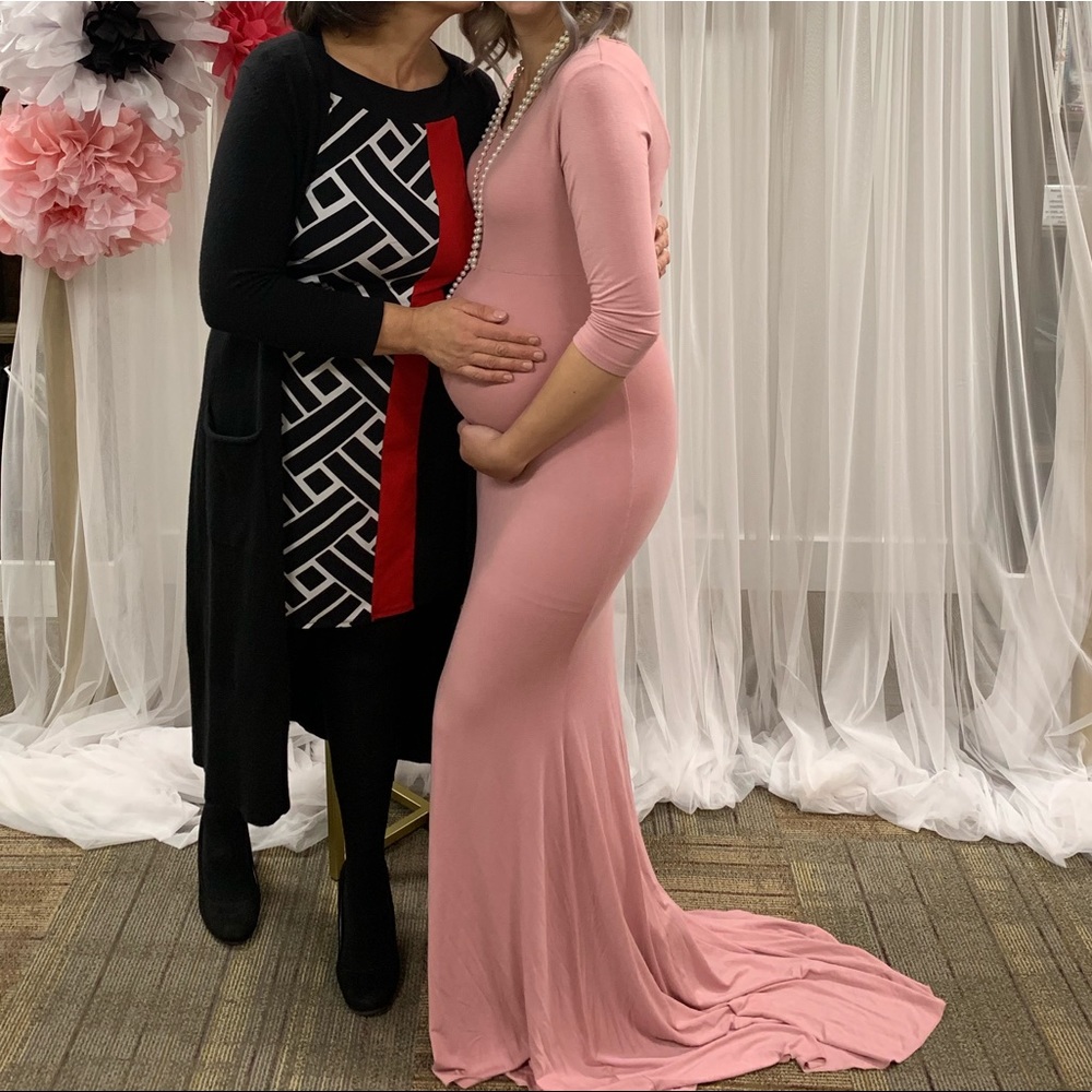 Maternity pink dress